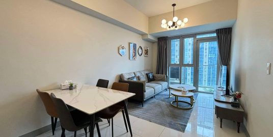 2-Bedroom Condo for Rent in Uptown Parksuites BGC Taguig City