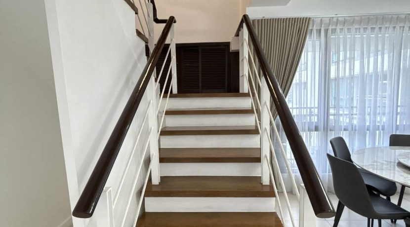 0acd2db0191847954150db78b15b3323