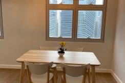 0b014ffdaec0081902e353e420deb406