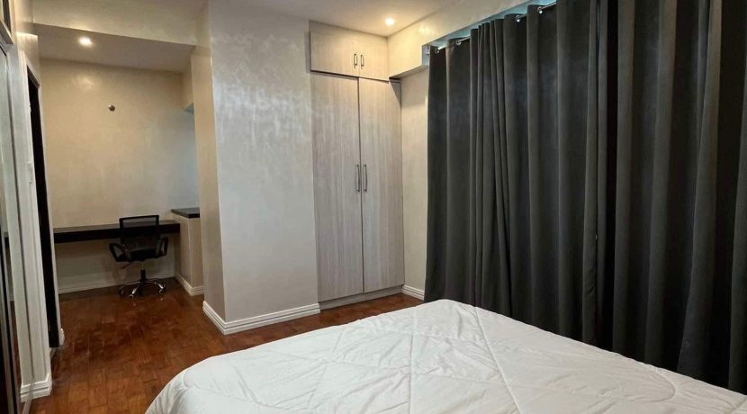 0bb51efd959ed729391efb00090eaed2