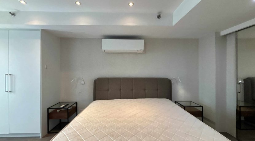 1d857f5a44cfe5d3f9852dfb9964be43