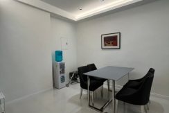 1f220e9bbe77c8fbe67ccef0cc0f530e