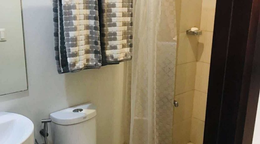 2437fef6a29880640bf259fcbe11c11e