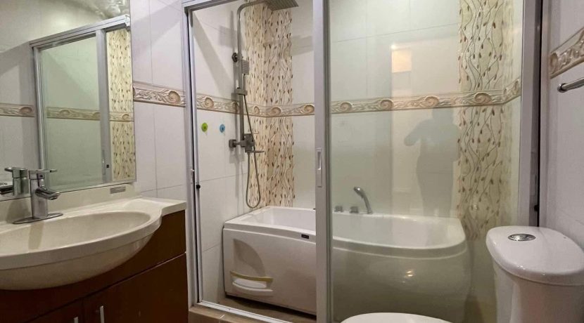 3c921a4cc9d83109c7f479af4adf2e57