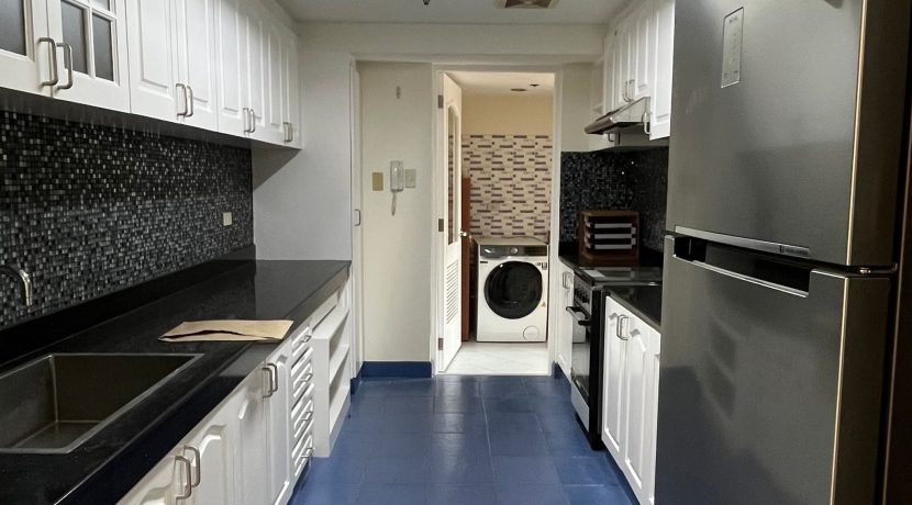 5946d10cf5608f505415642ee6aef267