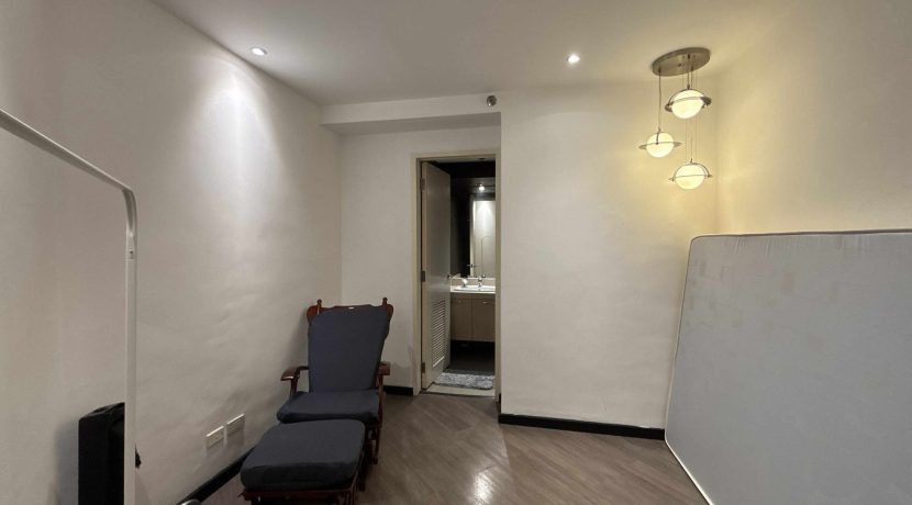 60959fb91eb5f9671bc61d2c118903dc