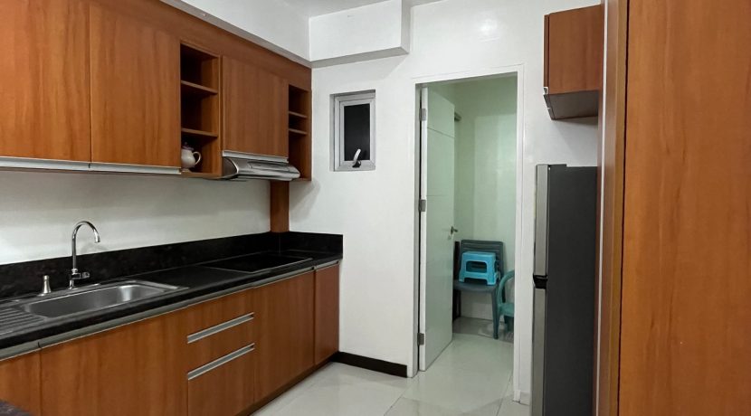 633f1c9848a0f8510ec14d2e4e515da8