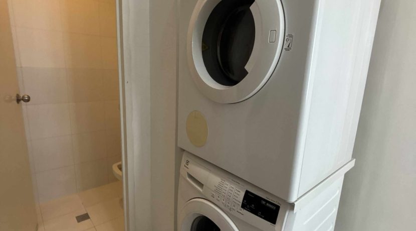 7516b3d51fd8e22245a04c331f946508