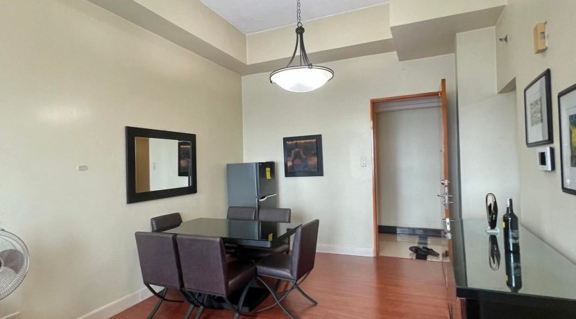 8731267f7687484818df010954aa77f6