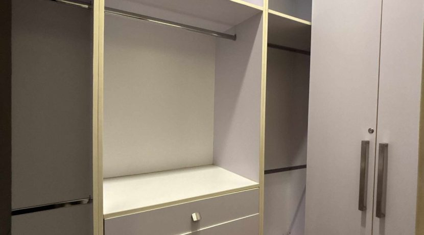 8d1e40c63bdf6040d5ad025009836061