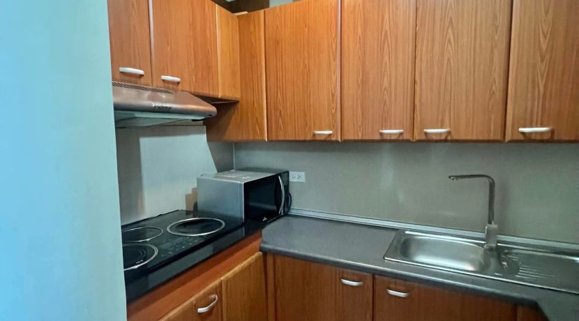 92911e7a7ffc5fe135faadaf2e003cb7