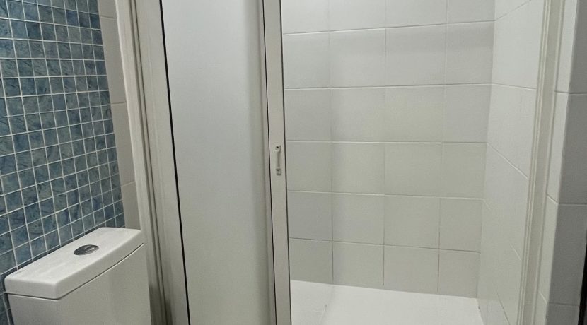 9c90f8a8b663758419ccc1b54aaeaba3