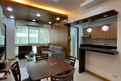 b90896239e894a1edad8becb2d3a2451