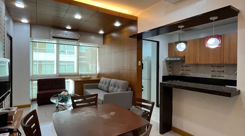 b90896239e894a1edad8becb2d3a2451