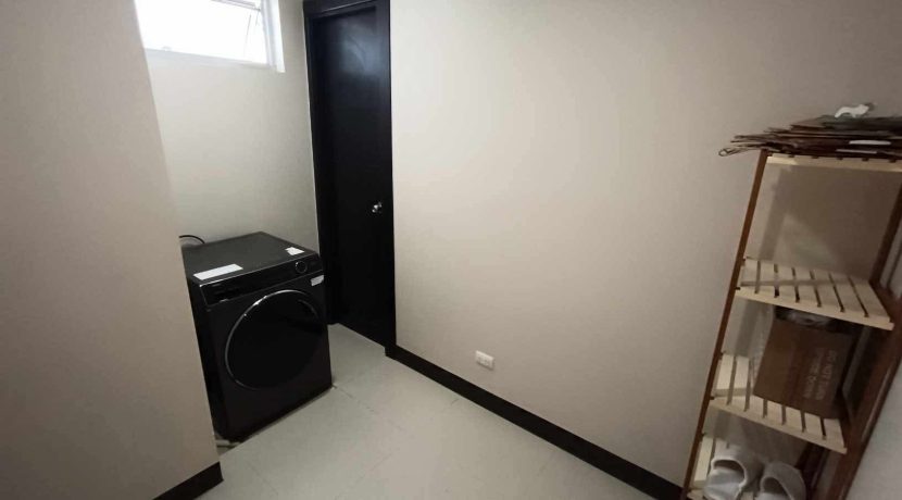 c64abaa2f356949fb6c175240b76a132