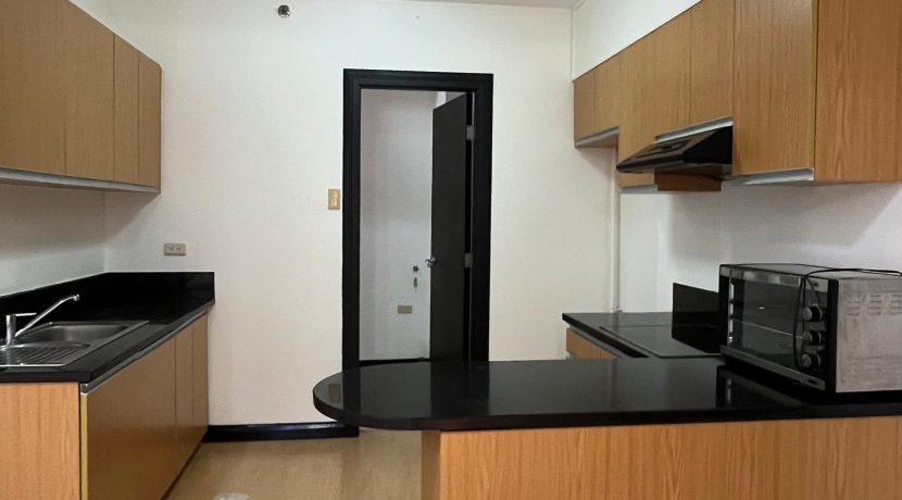 c9e5bbf5f85d62ee964131104ccc68a8