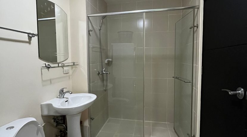 d4f138d5cec03898a78cf7c7e0c1601b