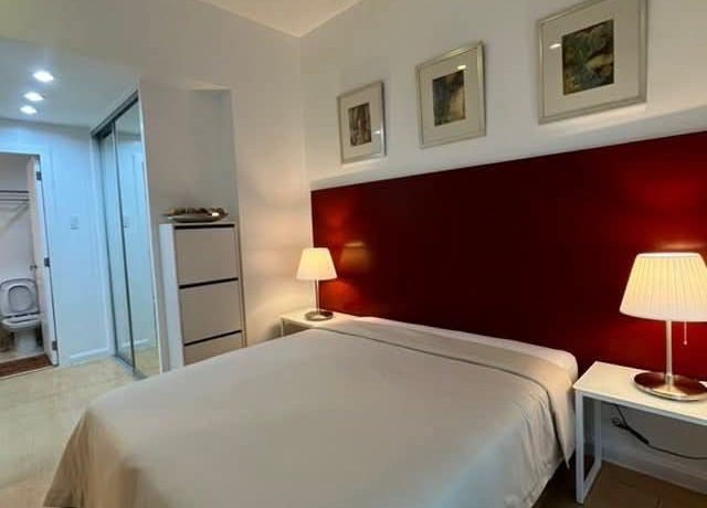 f19a698df0f803579f1e9de3374c4a2c