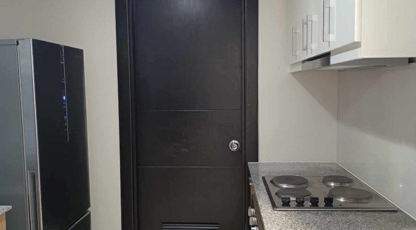 f8b0c17ae827a8f49c3262f891636509