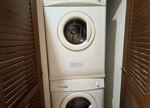 ff9604f05575836d16657c10c5b4cb65