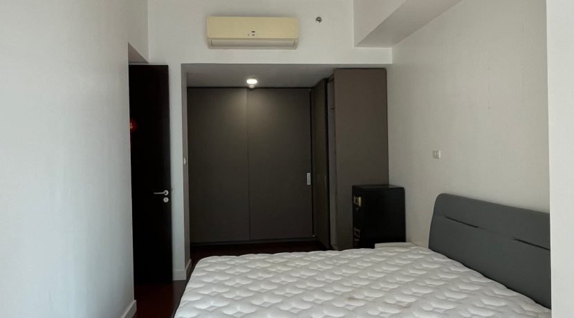 04d61a41599340cef35d98fb0336c5e1