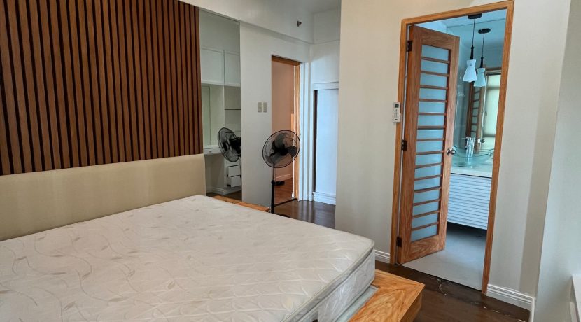 04d8f98fe538ed1599b881be616c28d5