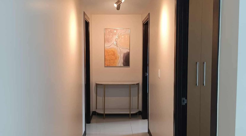 0d46e9b5df28fcf61c6de239a439ad64