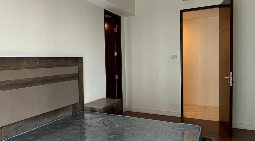 1965f0094e16ef18c34b8330d8295ee0