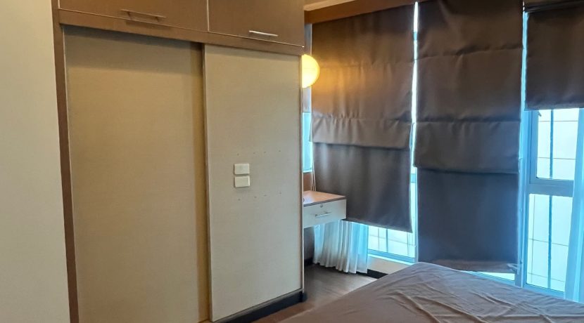 25ff3032ca3e4968c0ec3fde96649858