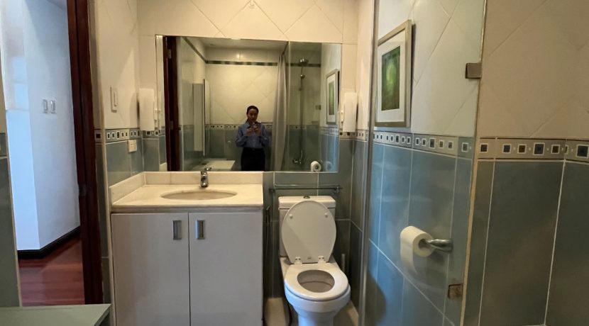 308c9e0e528f89e67ab363956de24a82