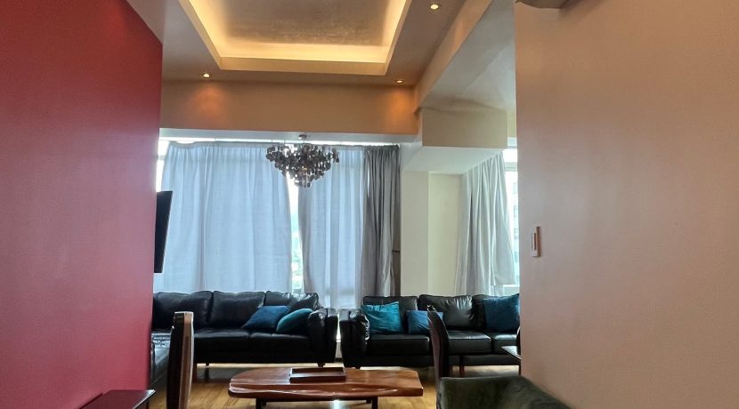 380440e515888035f274c7d43bd55b9f