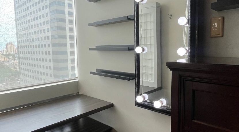 69de55324f16c8f3c9ca6802e7f54a5f