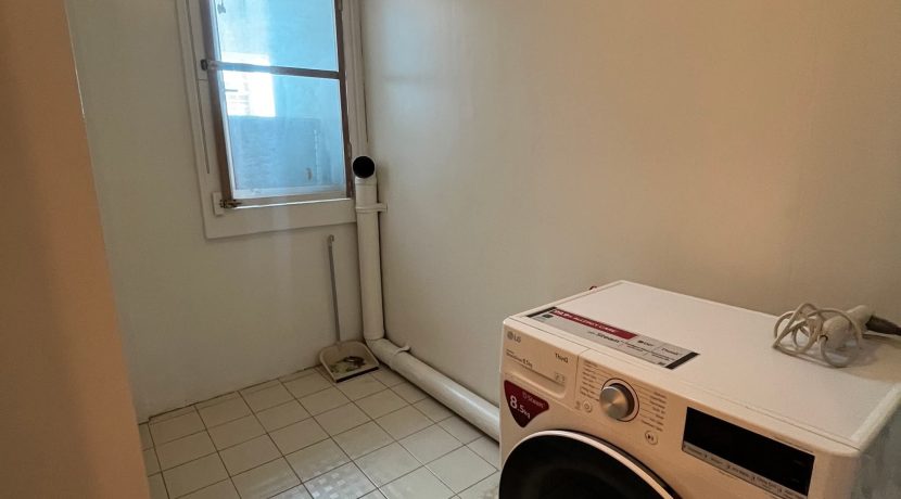 753745898a80e6c16d4cfc18247086e6