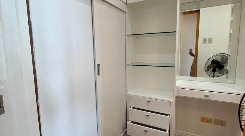 7c7005df030b18d8df1e9ebb57968729