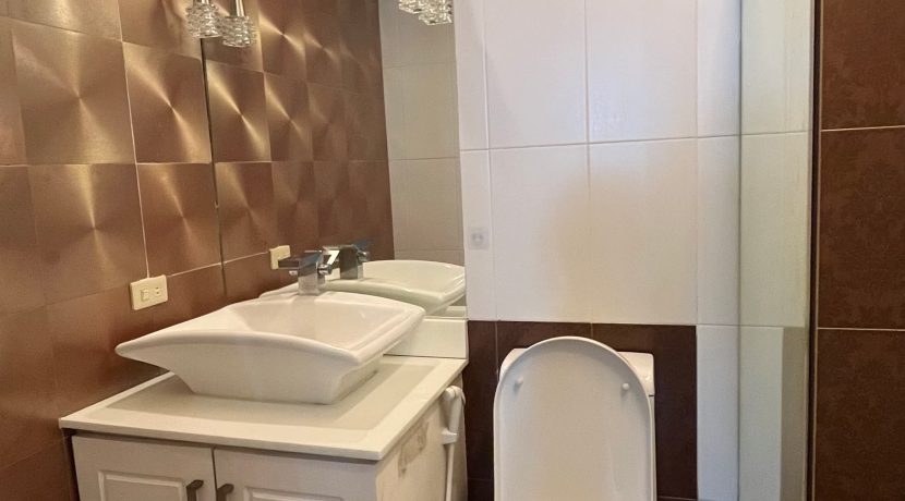 a978ce38da5c919c6019ae7682d289bc