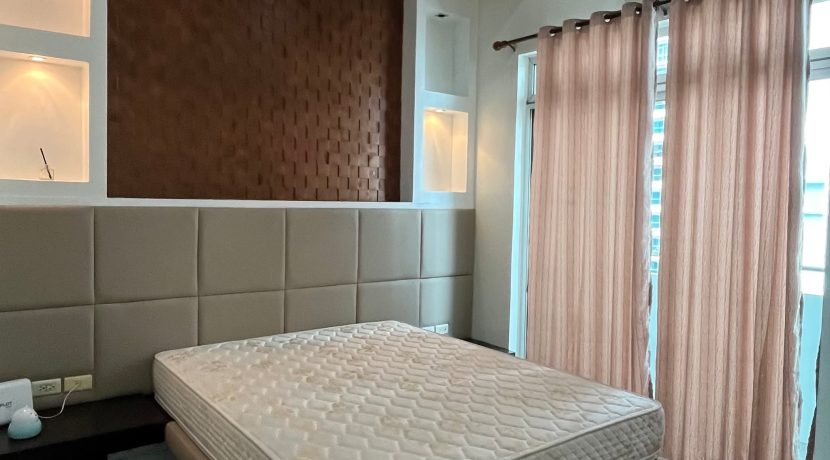 af5d1c030e63f6bfd9a4ea749d92af65