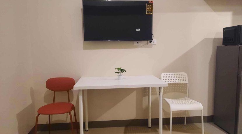 b9cc371a8d18beba2095937f00c8b9ef