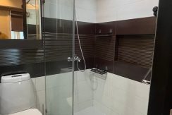 bfb5afdc5aac4c2935aea1a8bc14ddf1