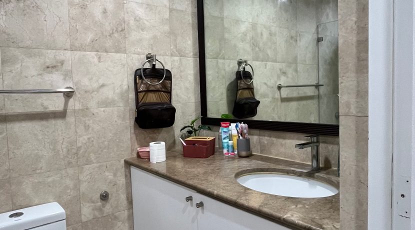 cb9371b7b6f9a97999a8560870b154c4