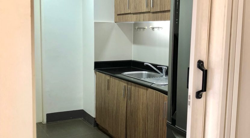 dbeeaedb324d534d5b3dee31ace56559