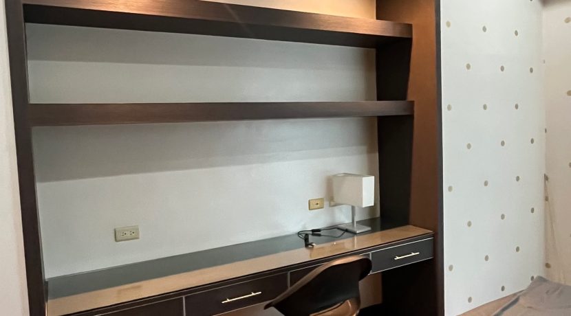 de47e58d06a5de18dc1918c8b28bbb0c