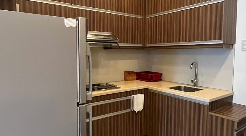 e82b2bd067a643712f9bf684ce1bf72e