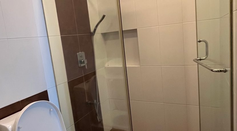 f2de3799811c6bab3e8885bb4ab258c4