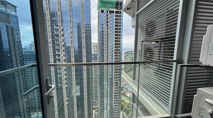 f76e03284c22e8e41af5d961564a005d