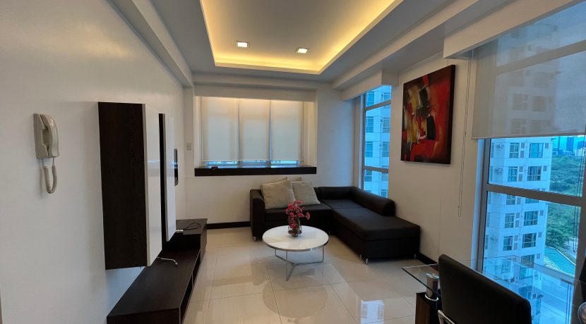 ff671f65599b476a1ea6a00953c9d1d2