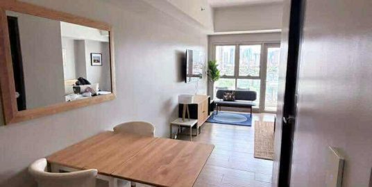Executive Studio Condo for Rent in Uptown Arts Residences BGC Taguig City