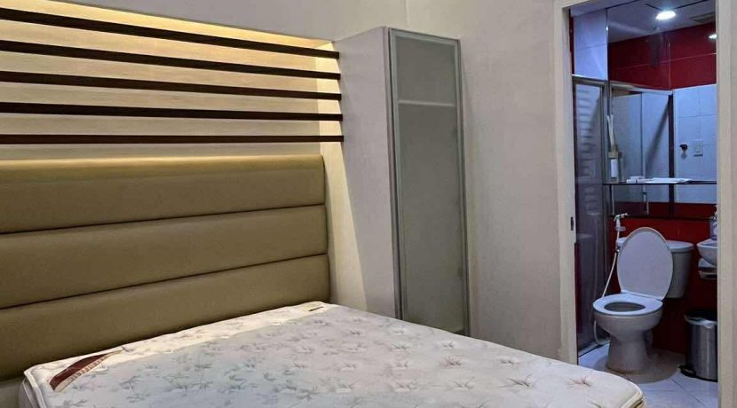 a2017d869661d562fa2975cfb6d48ff3