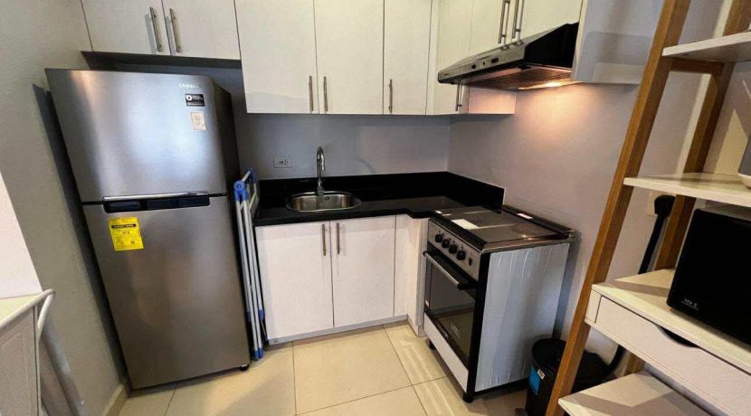 4945835d38f19d5a3b4fbfc51b60e3c8