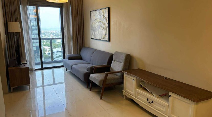 b9825213bf40440843529c8a7b3b62b0