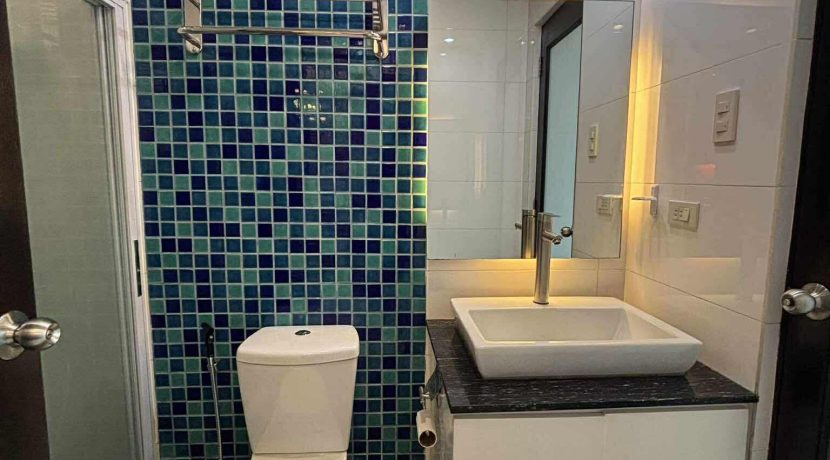 0f053f44f4c68af7192e788281e19520